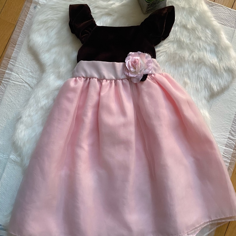 Girls dress